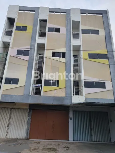 RUKO 5 LANTAI SIAP HUNI PINGGIR JALAN UTAMA LOKASI BANDENGAN UTARA RAYA PENJARINGAN JAKARTA UTARA