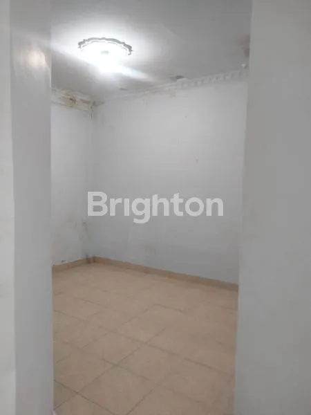 image RUMAH KOMPLEK AREA DELIMA (3)