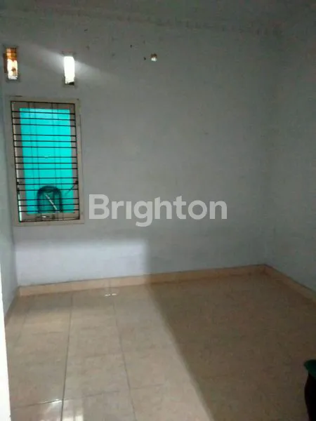 image RUMAH KOMPLEK AREA DELIMA (5)