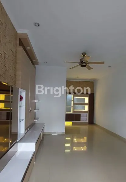 image RUMAH CLUSTER 2 LANTAI SIAP PAKAI DI RIAU PEMUDA (2)