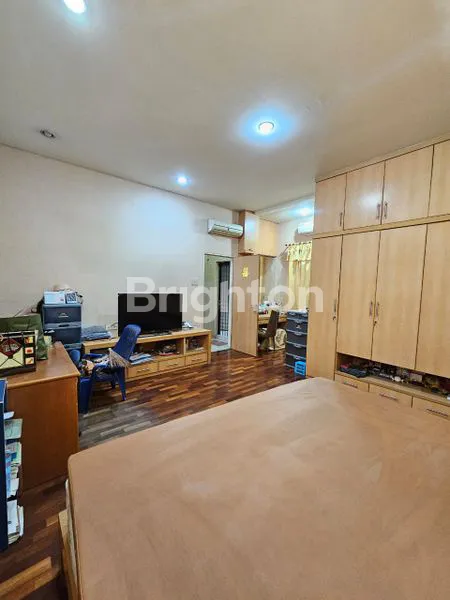 image RUMAH NYAMAN DALAM KOMPLEK ELITE (4)