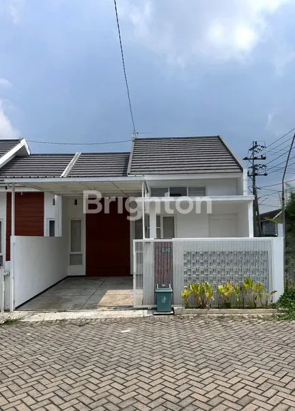 RUMAH MINIMALIS SIAP HUNI