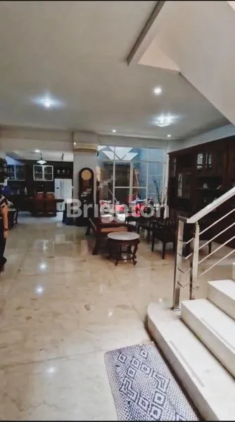 image RUMAH GREEN GARDEN JAKARTA BARAT , MEWAH RAPI BEBAS BANJIR (3)