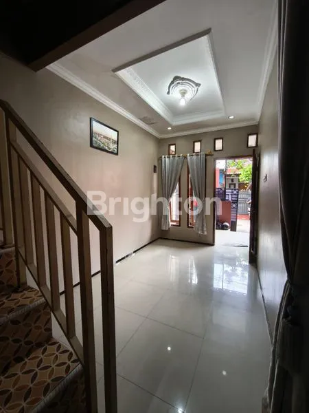 image DIJUAL RUMAH DI TAIMAN UJUNG (3)