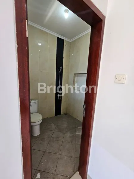 image RUMAH MINIMALIS 2 LANTAI ONE GATE DI KORI NUANSA JIMBARAN (8)