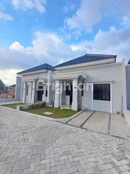 image ALISON RESIDENCE TJ.SENANG (2)