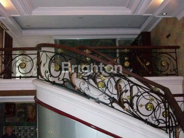 image TANAH DAN RUMAH BEKAS DAN BESAR (2)