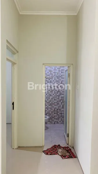 image DISEWAKAN RUMAH NIRWANA BAGUS SIAP HUNI ONE GATE SYSTEM (4)