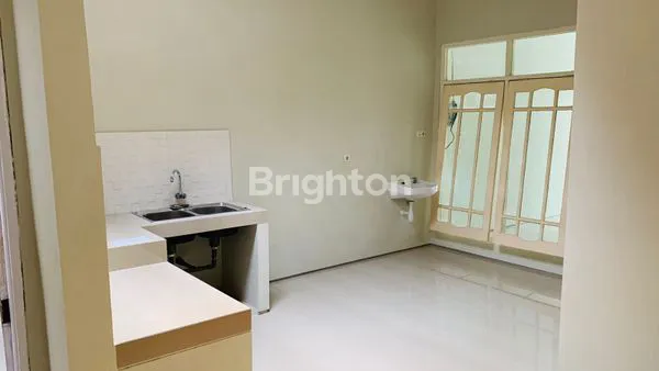 image DISEWAKAN RUMAH NIRWANA BAGUS SIAP HUNI ONE GATE SYSTEM (5)