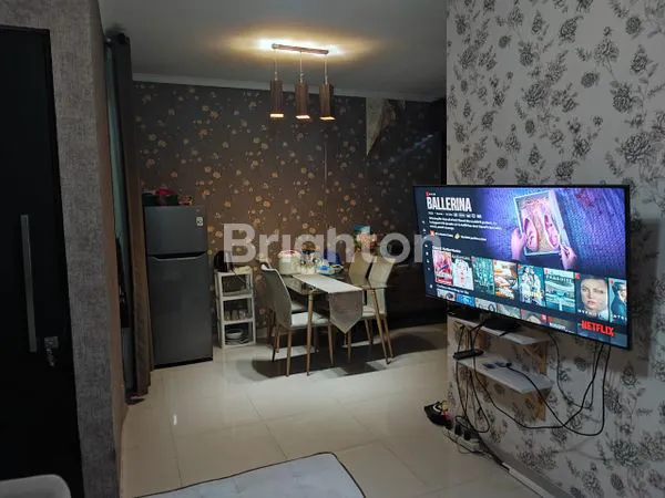 image RUMAH PREMIUM 2 LANTAI HARGA DI BAWAH PASARAN DI METLAND TRANSYOGI CIBUBUR (3)