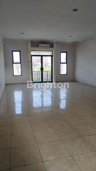 image RUKO DI JL ADI SUCIPTO PAULAN COLOMADU (3)