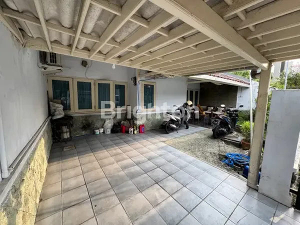 image RUMAH DI MANYAR JAYA BEBAS BANJIR ONE GATE DEKAT KLAMPIS (2)