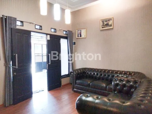 image RUMAH BAGUS ELEGAN DAN BERKUALITAS SIAP HUNI FULL FURNISHED DI BUNGA² KOTA MALANG (7)