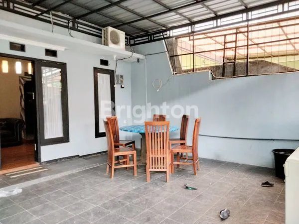 image RUMAH BAGUS ELEGAN DAN BERKUALITAS SIAP HUNI FULL FURNISHED DI BUNGA² KOTA MALANG (8)