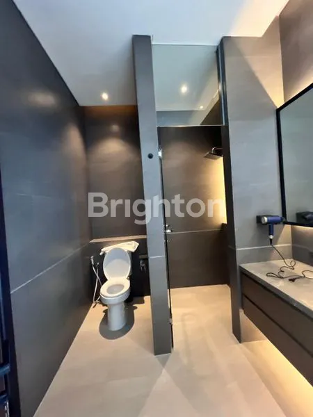 image VILLA CANTIK MEGAH DENGAN VIEW SUPER INDAH DI BATU. HARGA NEGOTIABLE! (2)