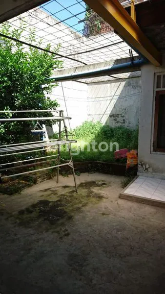 image RUNGKUT RUMAH LAMA SIAP HUNI TERAWAT JARANG ADA BISA NEGO (7)
