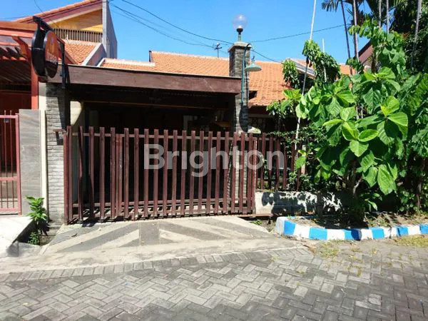 image RUNGKUT RUMAH LAMA SIAP HUNI TERAWAT JARANG ADA BISA NEGO (1)