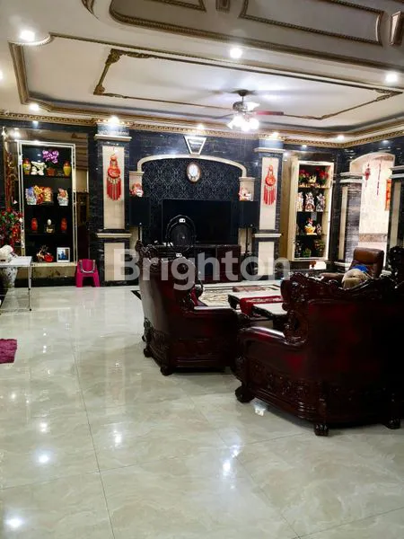 image RUMAH MEWAH 10X29 M CLUSTER 290 M2 LAYAR PERMAI PIK (3)