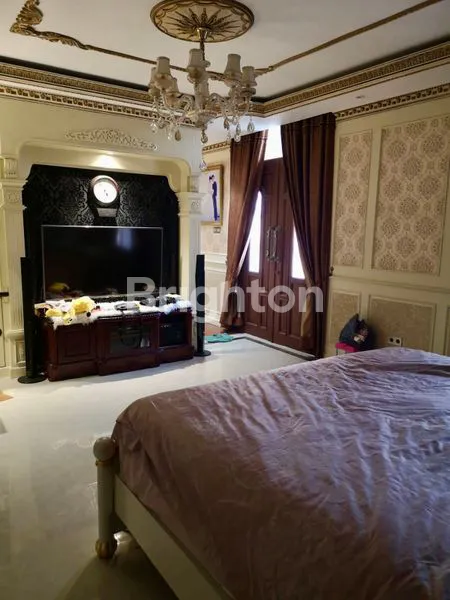 image RUMAH MEWAH 10X29 M CLUSTER 290 M2 LAYAR PERMAI PIK (4)