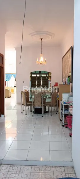 image DIJUAL RUMAH 2 1/2 LANTAI + BALKON DI BANDENGAN UTARA,PENJARINGAN (4)