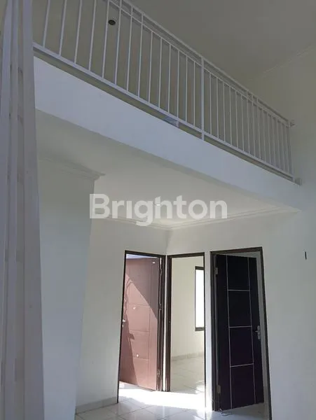 image RUMAH DENGAN MEZZANINE DI CLUSTER ALAMANDA, TANAH SEREAL, BOGOR (3)