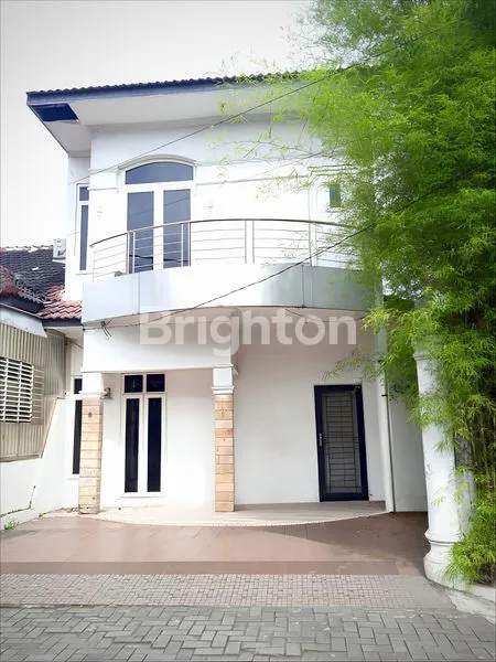 image KOMPLEK SETIA BUDI ABADI 1. JL. ABADI, SUNGGAL. LEBAR 8 M. POSISI HOOK. 7 MENIT KE MALL RING ROAD CITY WALKS (3)