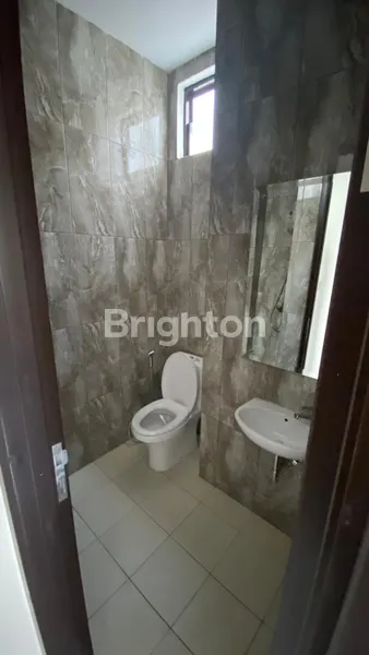 image RUMAH LAVON 2 LANTAI CLUSTER GRACIA TANGERANG (5)