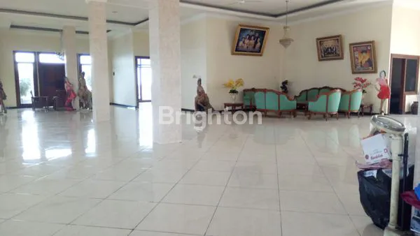 image DIJUAL / DISEWAKAN RUKO /  SHOWROOM MEWAH 3 LT DI JALAN RAYA MAJAPAHIT JALAN PROTOKOL KOTA  SEMARANG  (4)