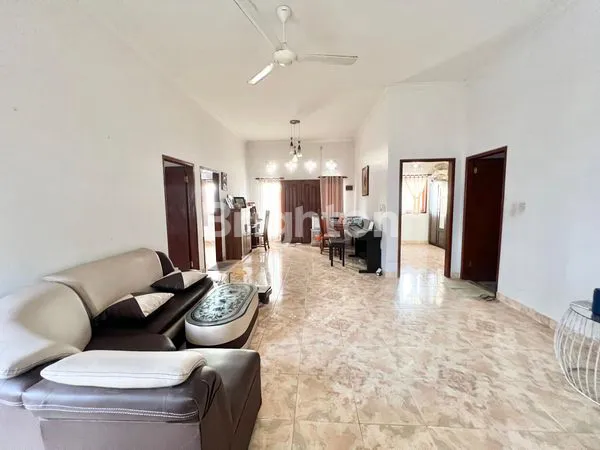 image RUMAH 2 LANTAI FULL FURNISH DI KEROBOKAN (3)