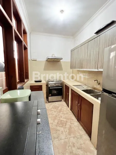 image RUMAH 2 LANTAI FULL FURNISH DI KEROBOKAN (5)