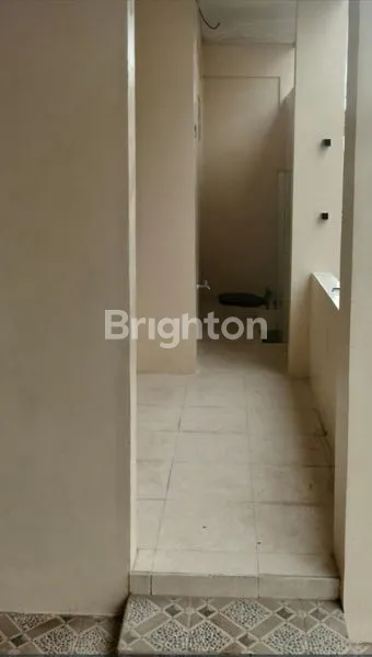 image DISEWAKAN RUMAH DAERAH BRONGGALAN SAWAH (3)