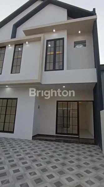 image RUMAH BARU 2LANTAI DI MULYOSARI DEKAT PAKUWON CITY DAN GALAXY MALL (2)