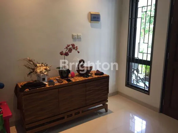 image RUMAH SIAP HUNI DENGAN BALCONY DI BSD  (8)