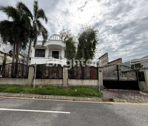 Gambar Property KOMERSIAL AREA CITRALAND UTAMA COCOK UNTUK USAHA, RUMAH TINGGAL , CAFE , KLINIK, KANTOR SIAP HUNI LOKASI RAYA BUKIT GOLF CITRALAND