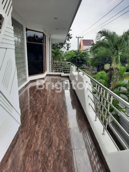 image DHARMAHUSADA INDAH MINIMALIS MEWAH DEKAT UNAIR, GALAXY MALL, MULYOREJO, RAYA MERR (6)