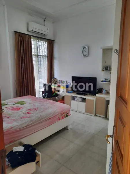 image DHARMAHUSADA INDAH MINIMALIS MEWAH DEKAT UNAIR, GALAXY MALL, MULYOREJO, RAYA MERR (7)