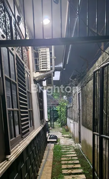 image RUMAH CIMANGGU, FULL FURNISHED, PERABOT KAYU JATI ETNIK (4)