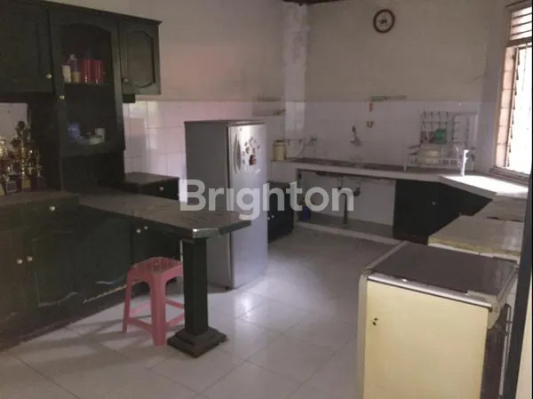 image RUMAH KARANG ASEM SURABAYA SANGAT TERAWAT , SIAP HUNI (2)