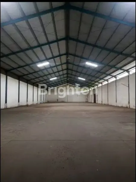 image SEWA GUDANG AKSES KONTAINER SERUNI GEDANGAN SIDOARJO (1)