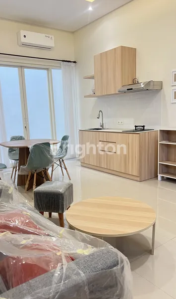 image TERMURAH RUMAH FULL FURNISH TINGGAL MASUK BAWA KOPER DI RUNGKUT SURABAYA TIMUR (7)