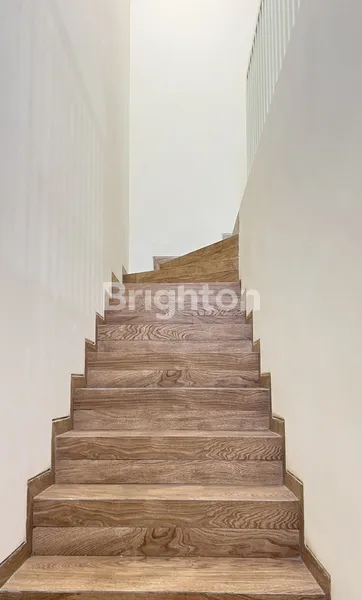 image TERMURAH RUMAH FULL FURNISH TINGGAL MASUK BAWA KOPER DI RUNGKUT SURABAYA TIMUR (8)