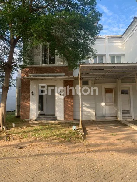 image RUMAH 2 LANTAI SIAP HUNI DI CLUSTER RAFFLESIA TANJUNG BUNGA (1)