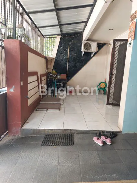 image DISEWAKAN RUMAH KAPLING POLRI JELAMBAR JAKARTA BARAT (2)
