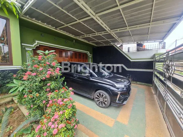 image RUMAH MEWAH LABUHAN RATU KOTA SEPANG WAYHALIM BANDAR LAMPUNG (4)