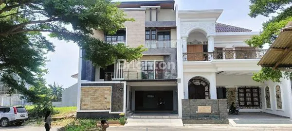 image RUMAH MEWAH DI WAY HALIM BANDAR LAMPUNG  (1)