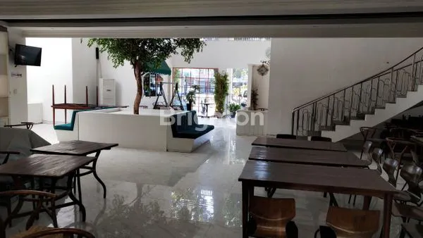 image RUMAH USAHA EX RESTO RAYA JEMURSARI DEKAT UBAYA, JAGIR WONOKROMO, PANJANG JIWO  (6)