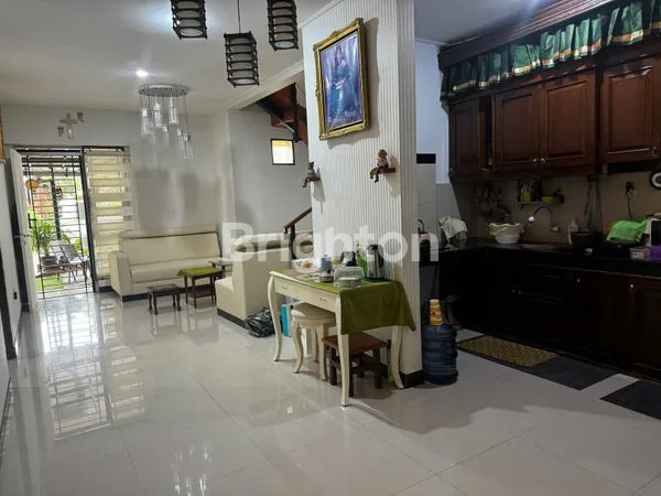 image TURUN HARGA!!! RUMAH CLUSTER 2 LT FULL FURNISHED TENGAH KOTA DEKAT RS RAJAWALI (2)