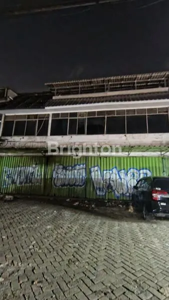 image RUKO 3 GANDENG MENCENG LOKASI STRATEGIS (1)