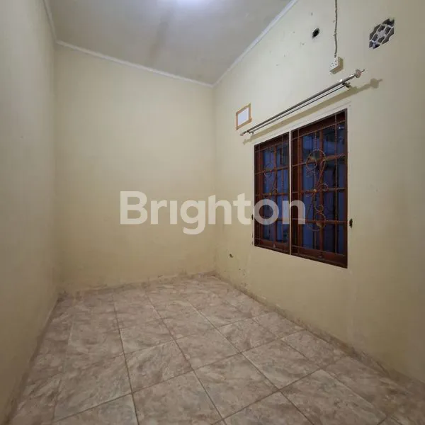 image RUMAH SIAP HUNI, DEKAT INDOMIE, ALANG-ALANG LEBAR (3)