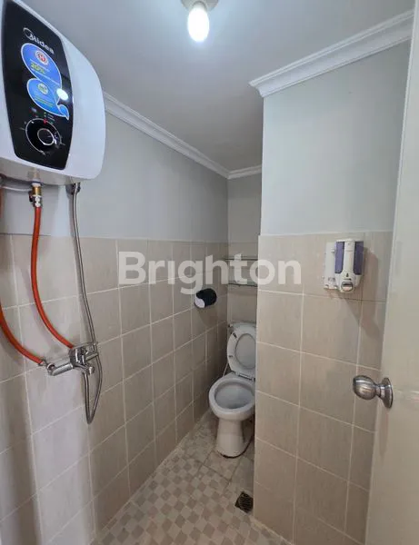 image APARTEMENT BARU GRESS 2BR PUNCAK PERMAI RAYA DARMO PERMAI DEKAT DENGAN PAKUWON MALL LENMARC MALL CIPUTRA WORD  (8)